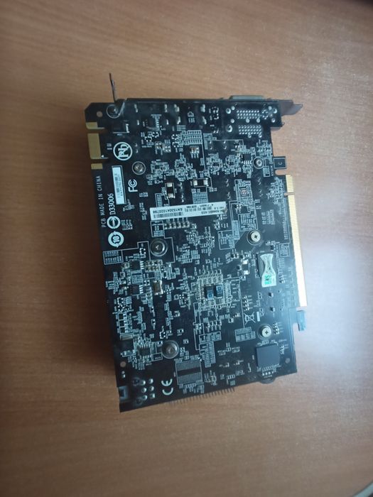 Видеокарта Gigabyte GTX 960 4Gb