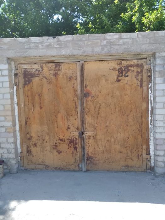 Продам гараж в кооперативе