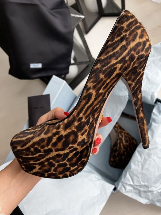 Pantofi Prada originali