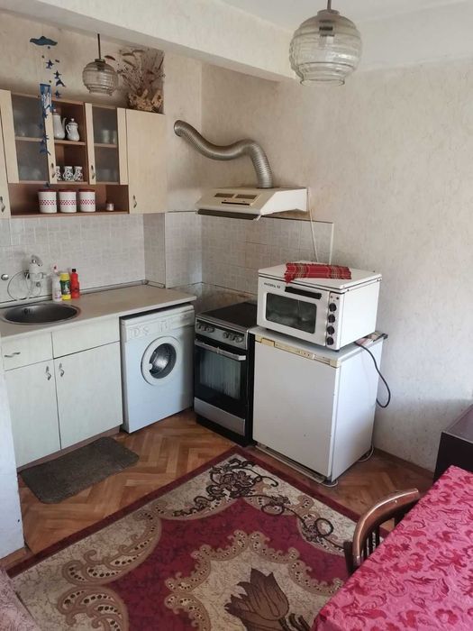 Тристаен тухлен апартамент от собственик, 77,15 кв.м, гр. Търговище, Център