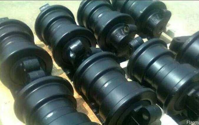 Каток опорный hyundai komatsu