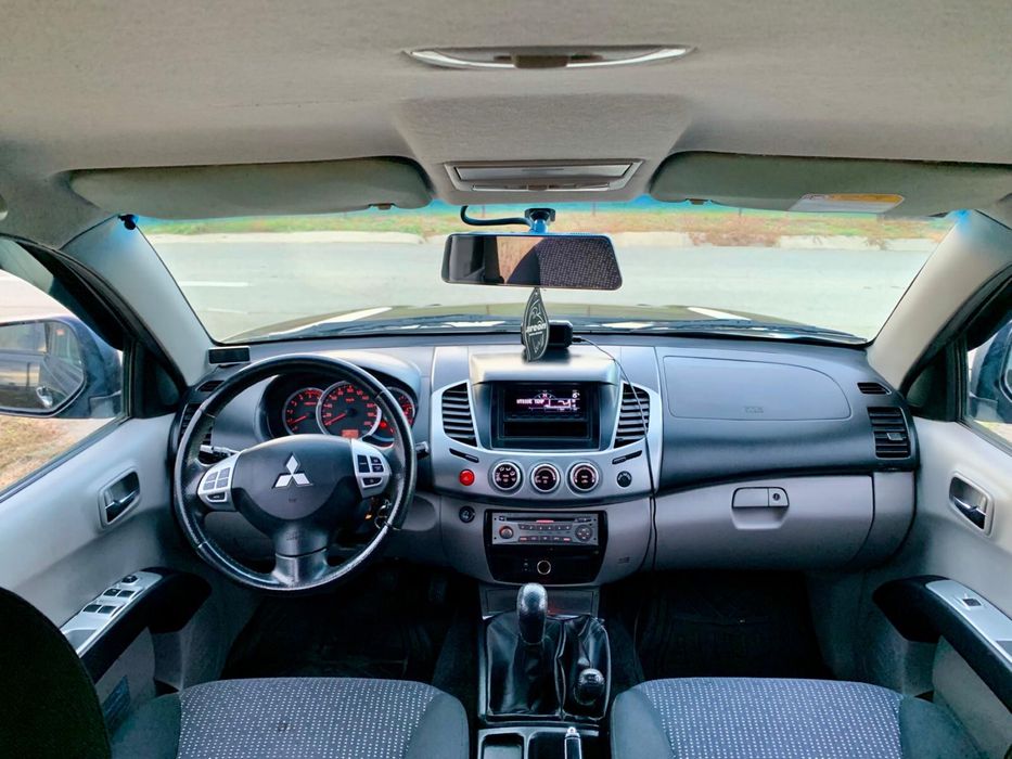 Mitsubishi L200 2013 2.5 Tdi Euro 5 R/D Lock IMPECABIL !