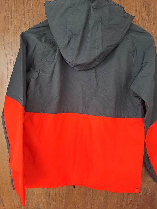 Яке за момче размер 141-150 см.