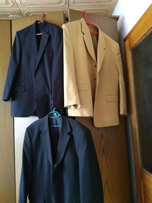 Sacouri barbatesti din materiale de calitate