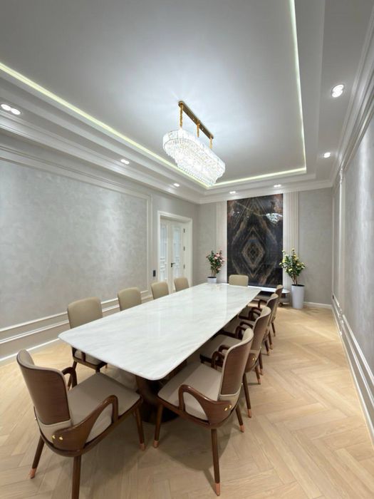 3 қаватли угловой енги евро ховли  сотилади