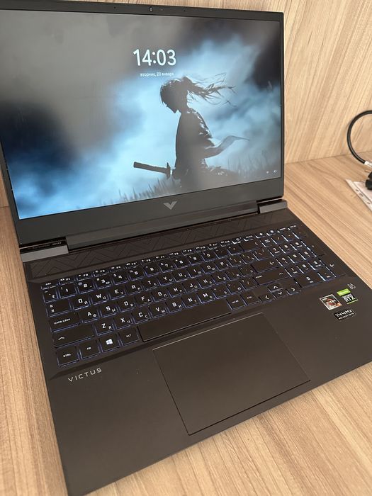 Victus HP RTX3050 i