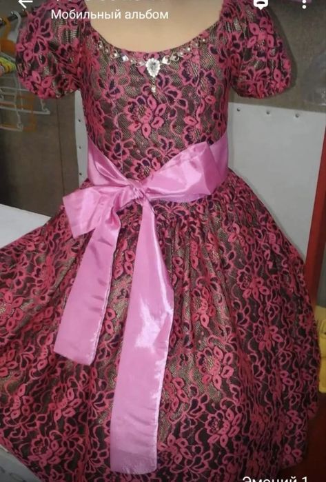 Продам платье на девочку
