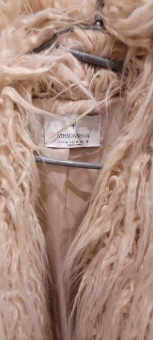 Haina de blana Stradivarius