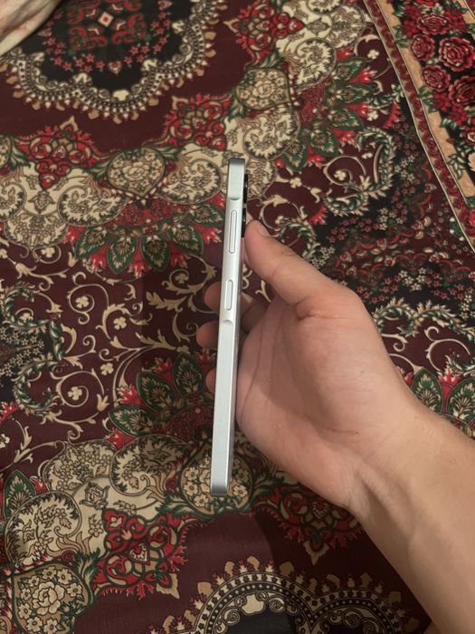 Samsung A06 xotira 128