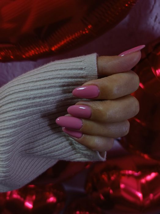 Маникюр с укреплением 4000