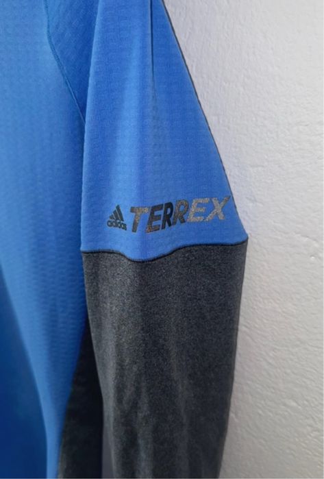 101 Bluza subtire sport Adidas Terrex