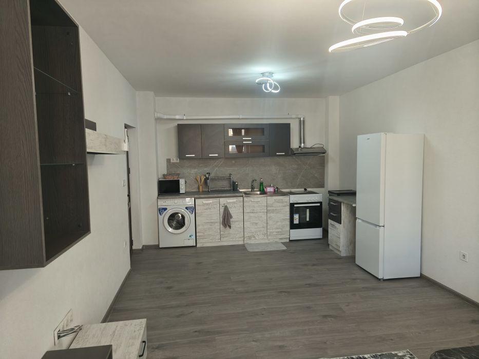 Двустаен апартамент под наем от собственик с паркомясто