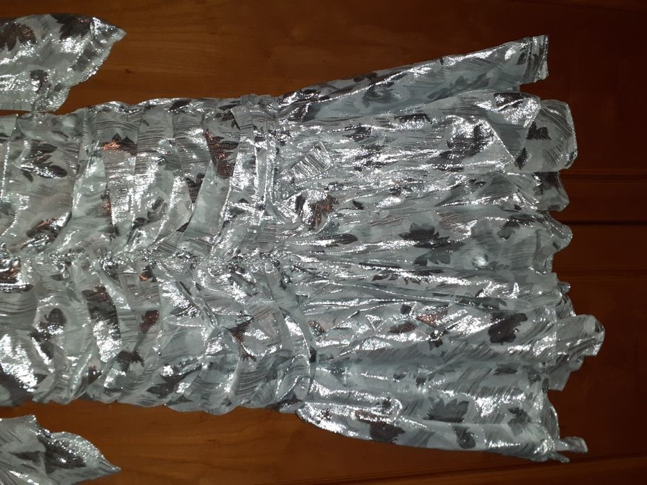 Vand rochie de seara