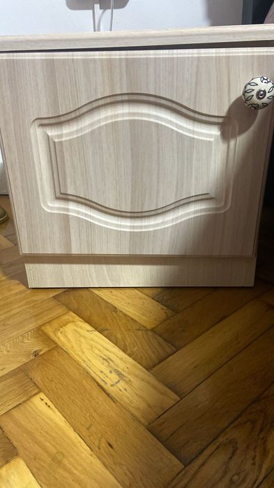 Noptiere pat din mdf