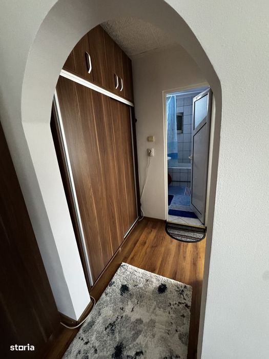 Apartament 2 camere, parter, zonă centrală Boldești-Scăeni + grădină