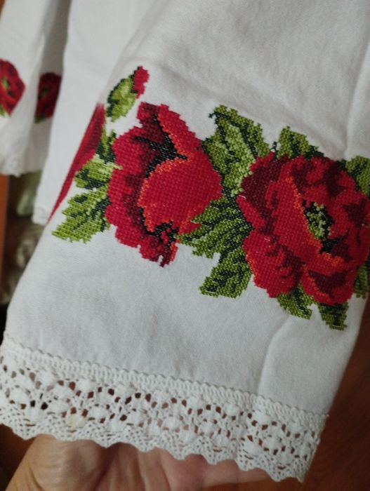 Продам вышитую рубаху