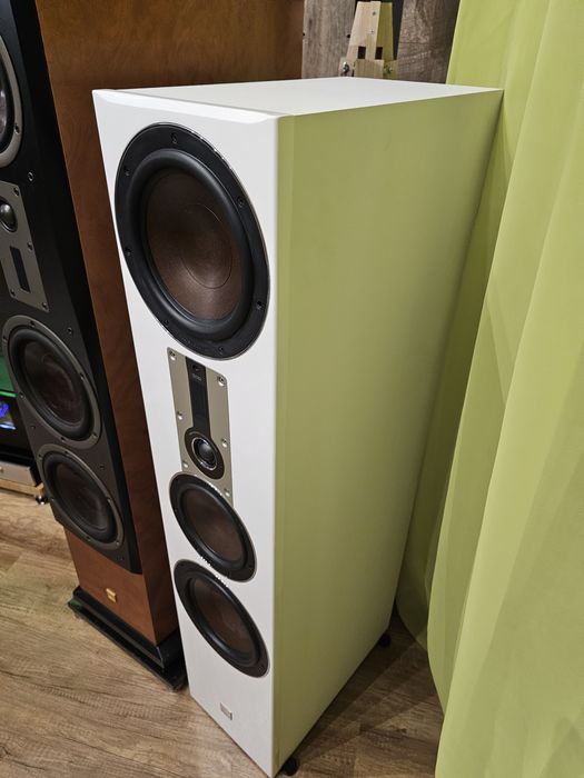 Vand boxe standfloor Dali Opticon 8