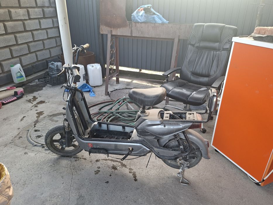 Продам электро скутер