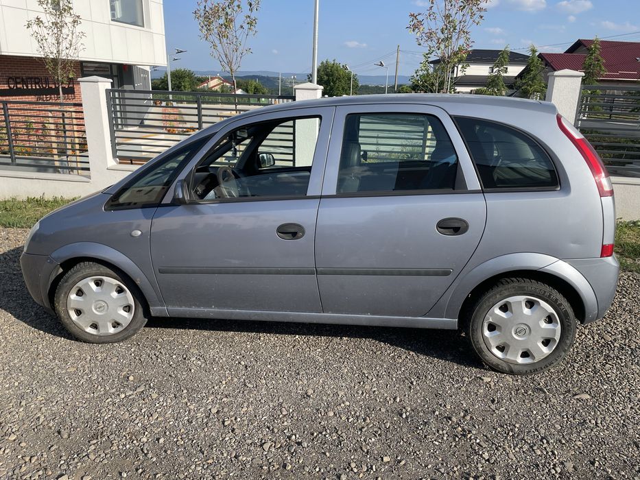 Vand urgent Auto opel meriva 2003