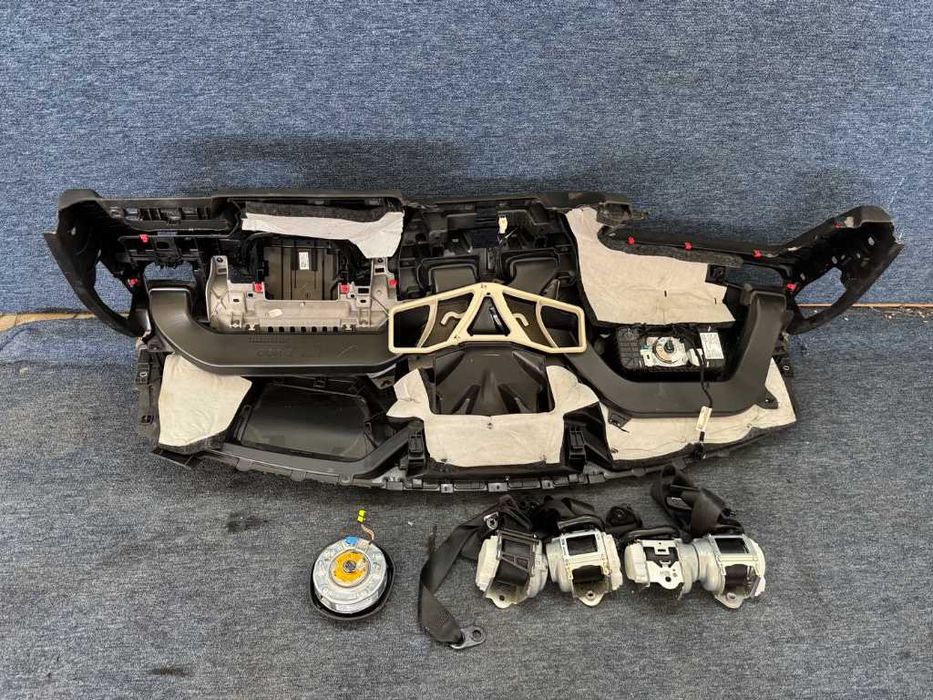 BMW X6 G06 Planșă bord kit airbag + centuri originală