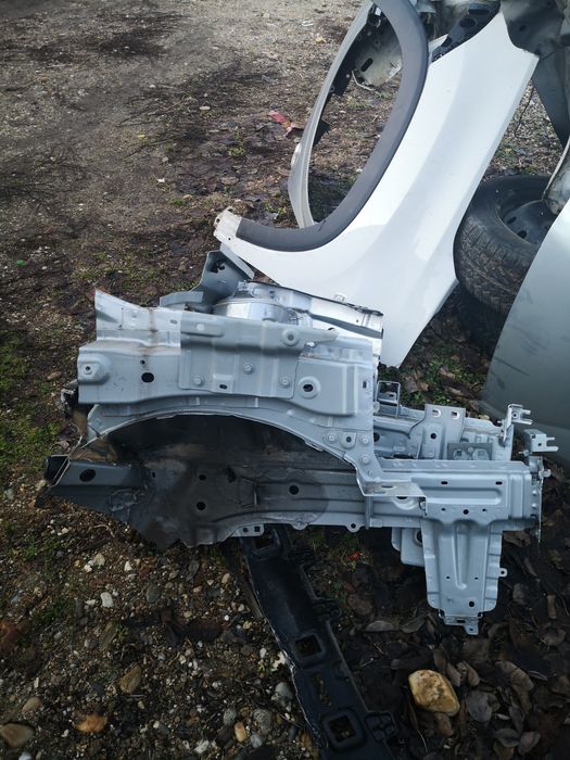 Lonjeroane față complete cu oală și gascan Logan, Sandero 2021 - 2025,