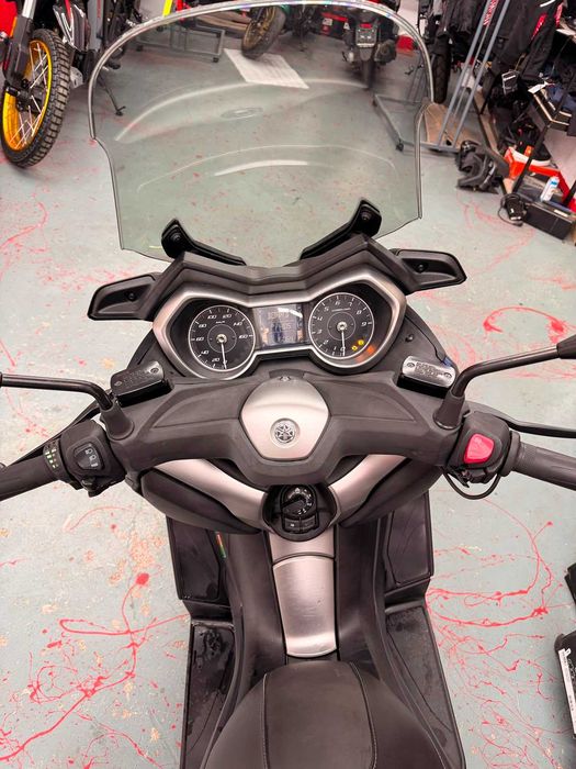 Yamaha X MAX 300 2019 -GARANTIE-