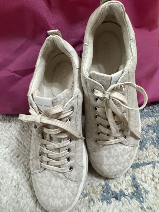 Кроссовки  Michael Kors женские