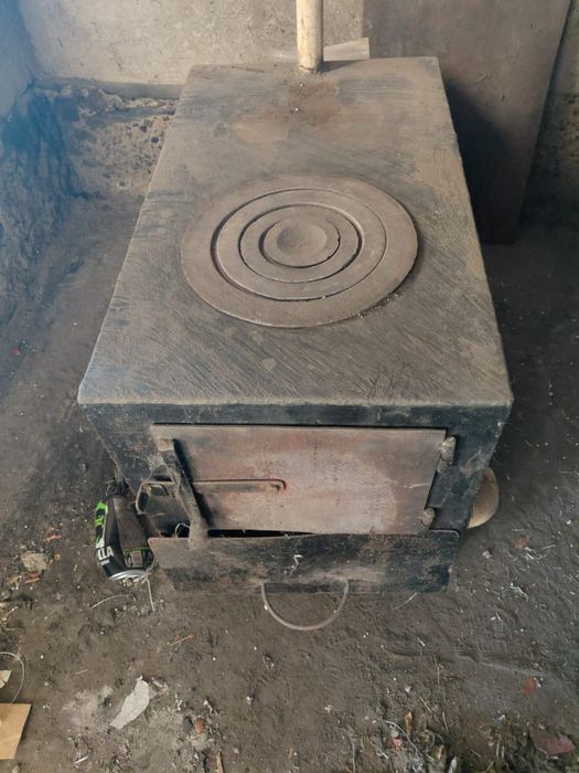 Печка продаю срочно