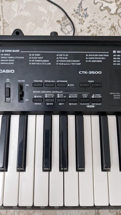 Синтезатор CASIO