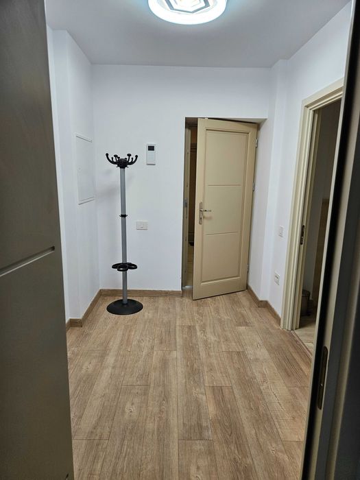 Inchiriez ap 2 camere newton iasi