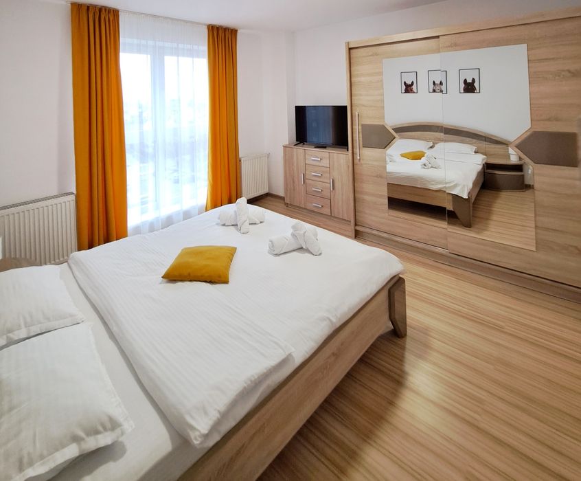 Apartament 2 camere Coresi Tractorului| Loc parcare | Boxa
