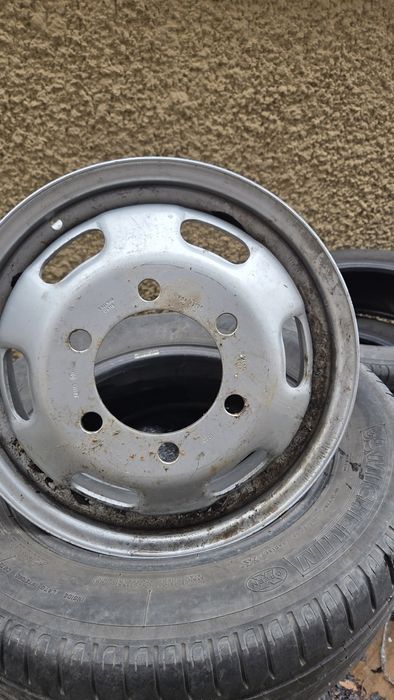 Джанта за Iveco 16 цола двойна гума чисто нова