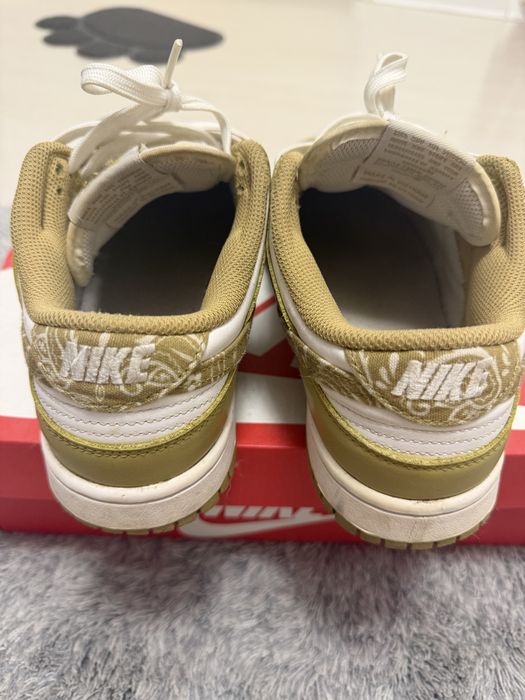 Nike Dunk Low Essential Paisley