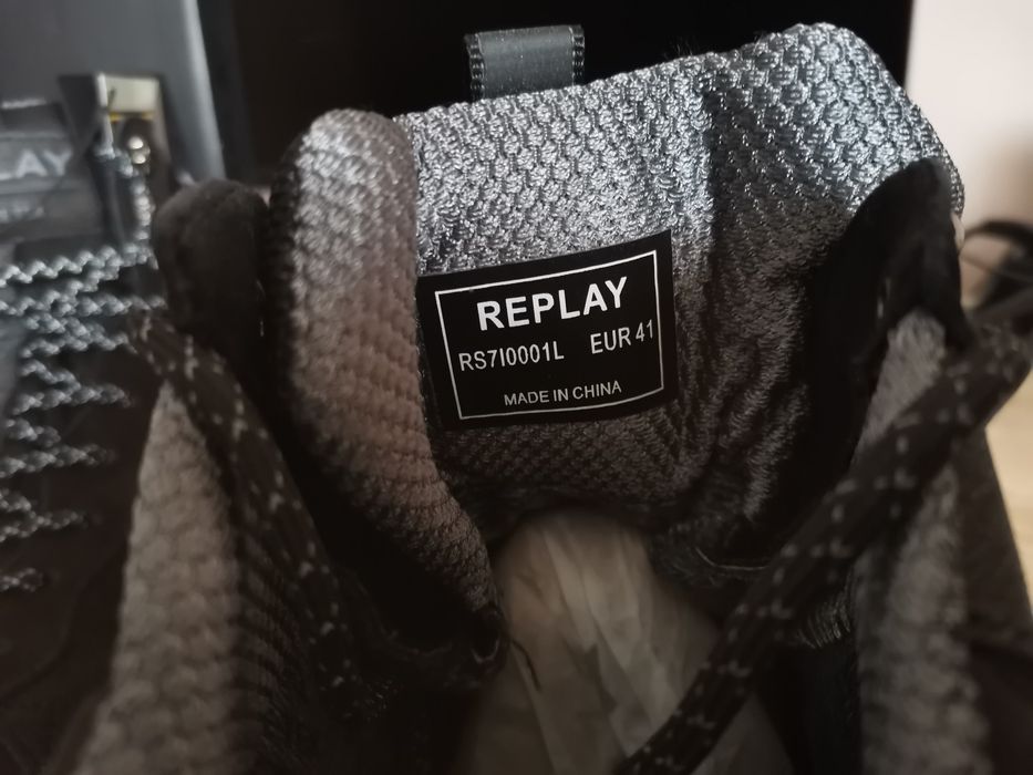 REPLAY - сникърси