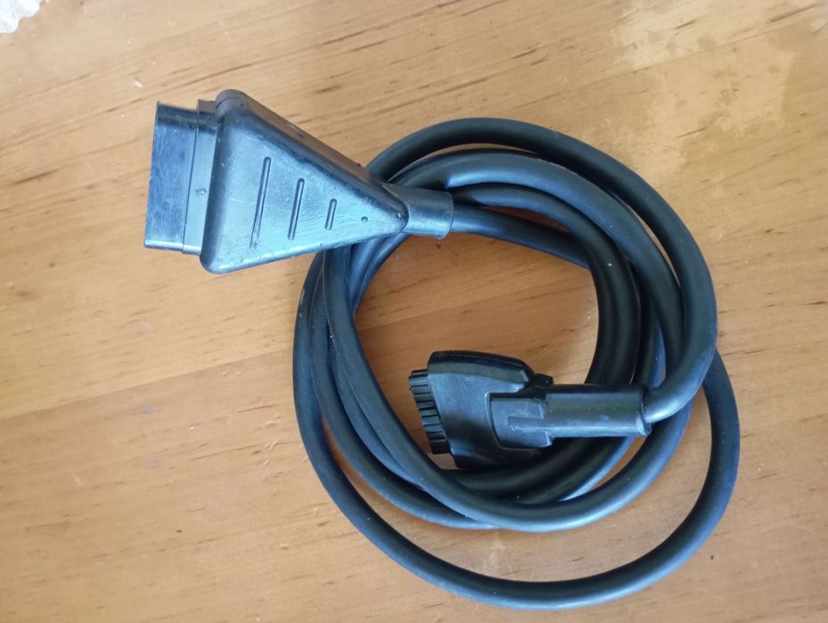 Уред за диагностика на автомобили