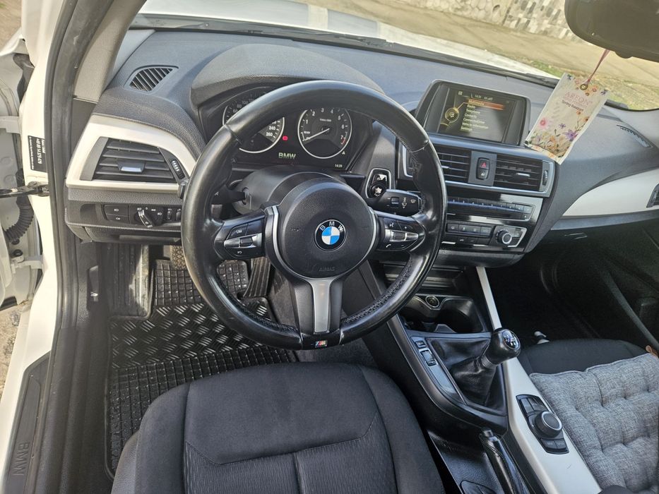 BMW  Seria 1, 116I