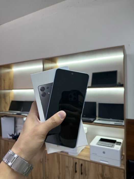 Xiaomi Redmi Note 13.