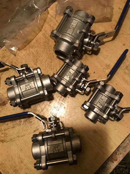 Спирателни кранове фитинги магнит вентили