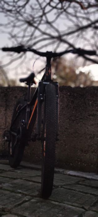 Byox 25 цола за 350лв!Може да свалим цената!