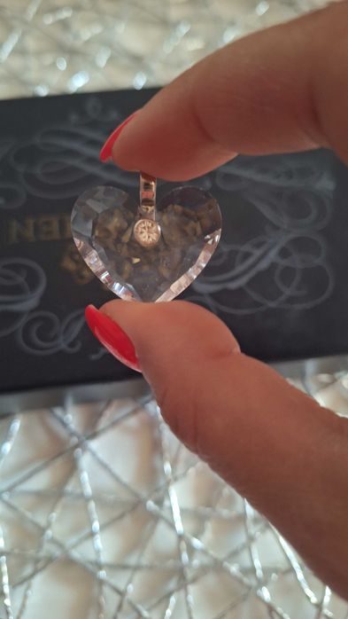 Сребърни колиета сърца