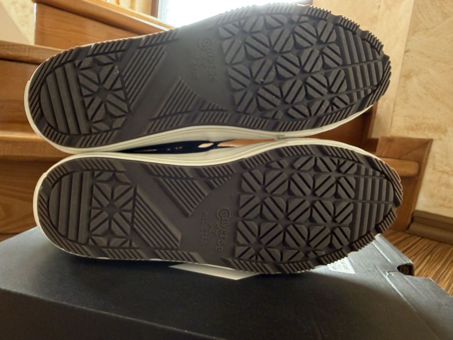 Converse noi, in cutie waterproof piele naturala tenisi/ghete 39