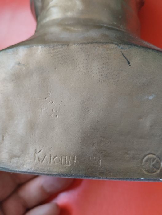 Бюст Дзержинского