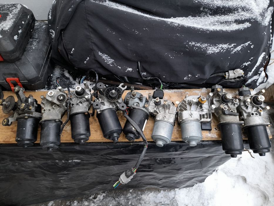 Дворник    моторчик    продам