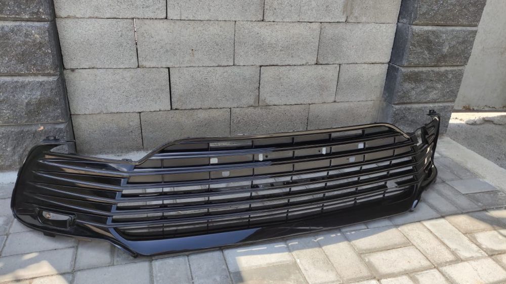 Решетка радиатора camry 75