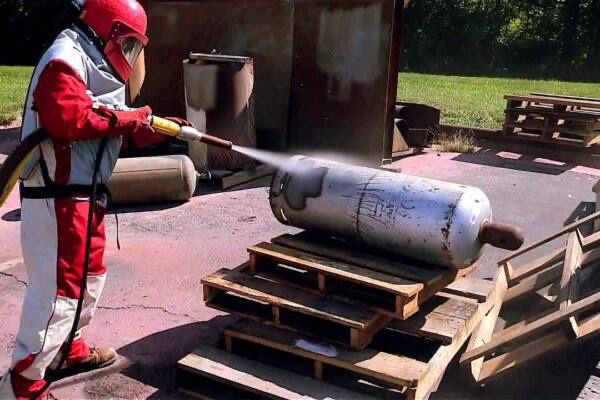 Пескоструй, очистка металла, пескоструйная очистка