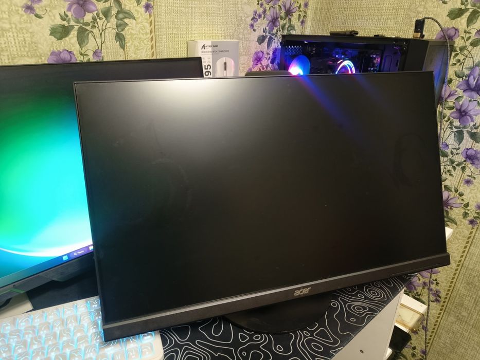 Acer 24" 144 Герц