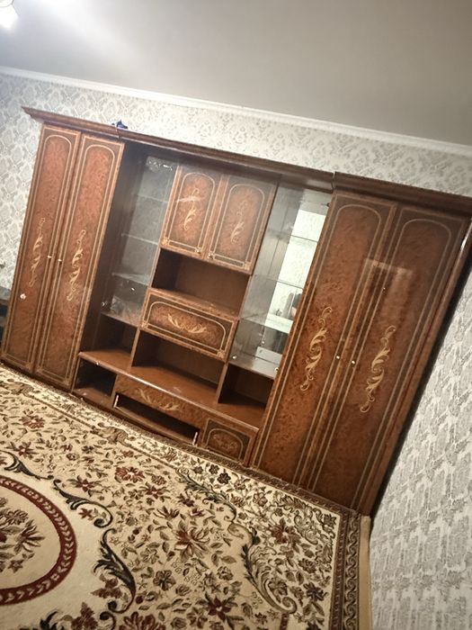 Продам стенку шкаф в хорошем состояние