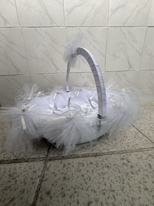 Булченска кошница и бутониери
