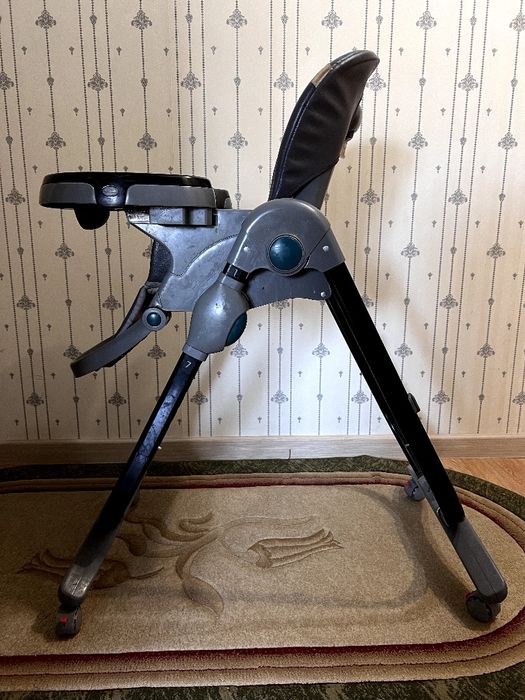 Стульчик для кормление