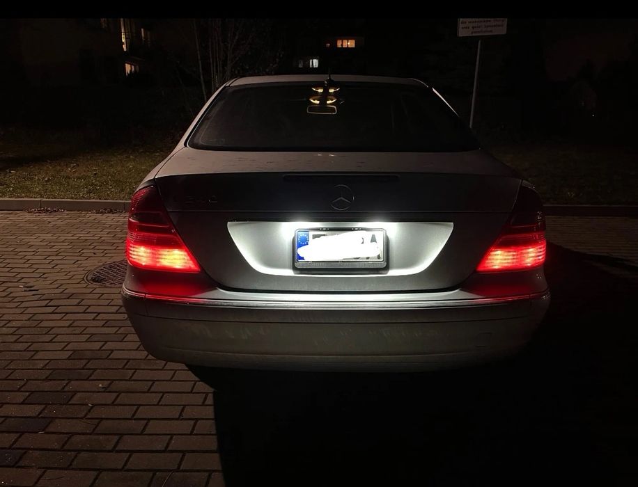 LED плафони за регистрационен номер Mercedes W203 5D W211 W219 R171